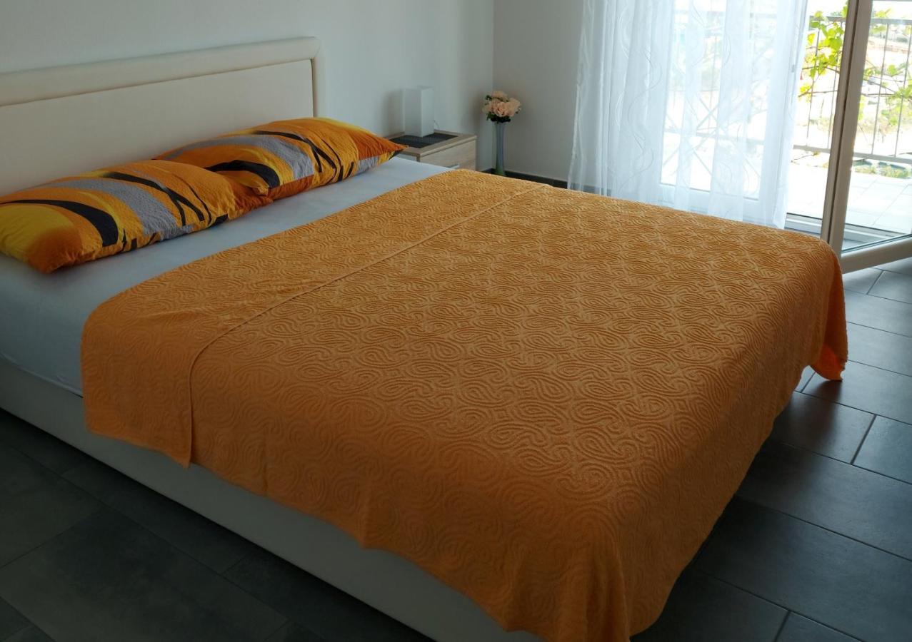 Apartmani Mare نوفي فينودولسكي المظهر الخارجي الصورة